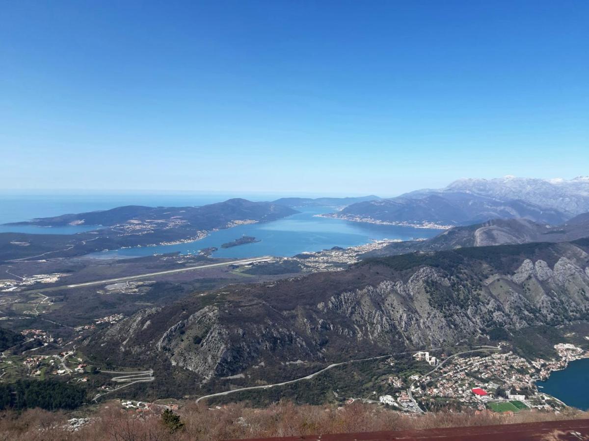Adriabay Studio Tivat Exterior foto