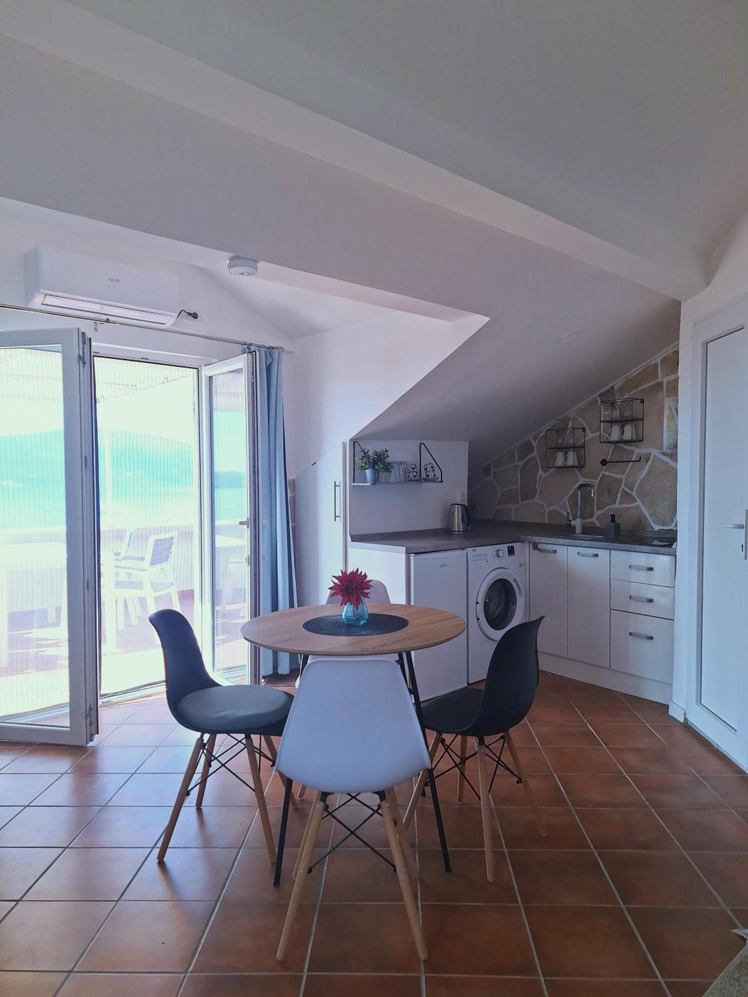 Adriabay Studio Tivat Exterior foto